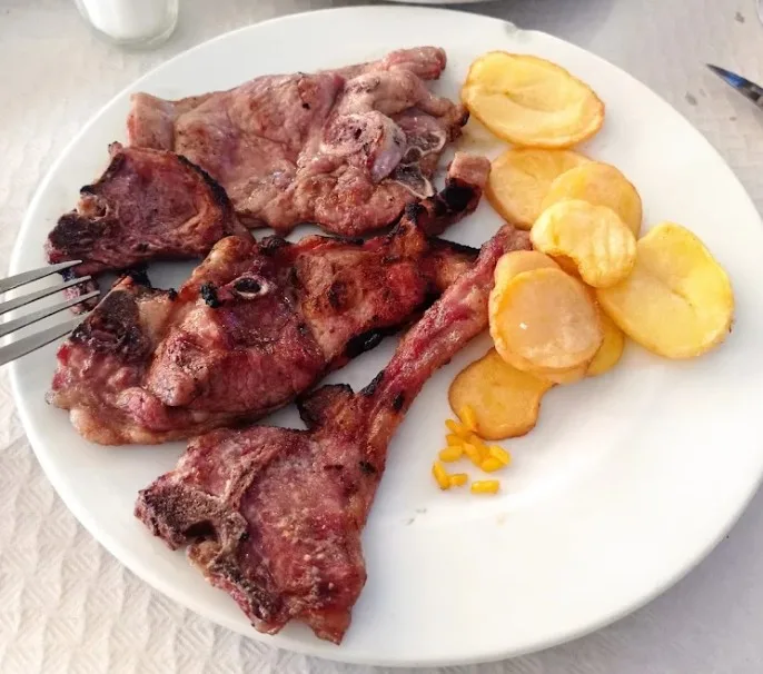 ¿Qué diferencia a una buena carne a la brasa? Te lo contamos desde nuestra cocina