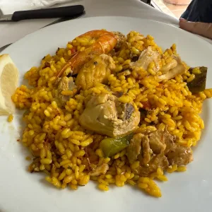 Paella casera